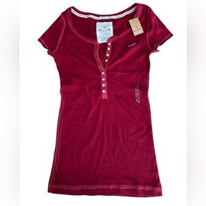 Vintage Y2K Hollister Red Henley Top Size Large NWT